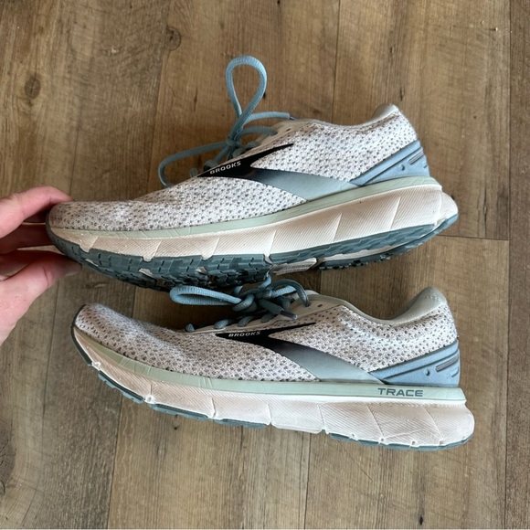 Brooks Trace 1 Road-Running Shoes - Picture 5 of 13